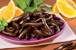 Ecorces d’oranges confites au chocolat noir